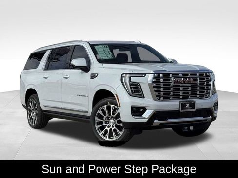 New 2026 GMC Yukon XL Denali w/ Sun & Power Step Package AWD/4WD image 2