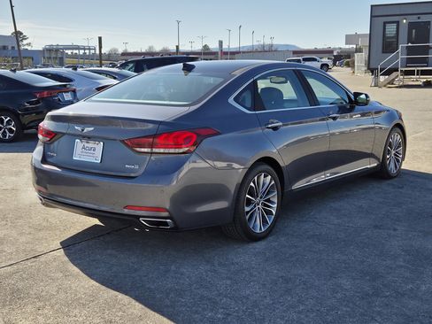 Used 2015 Hyundai Genesis 3.8 w/ Option Group 04 image 4