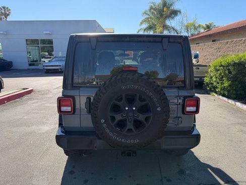 Used 2023 Jeep Wrangler Willys image 11
