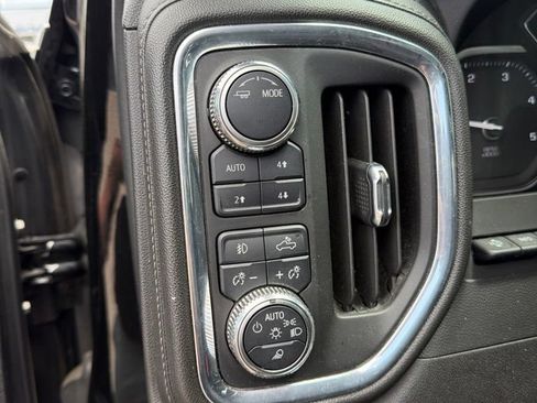 Used 2023 GMC Sierra 2500 Denali w/ Denali Black Diamond Edition AWD/4WD image 34
