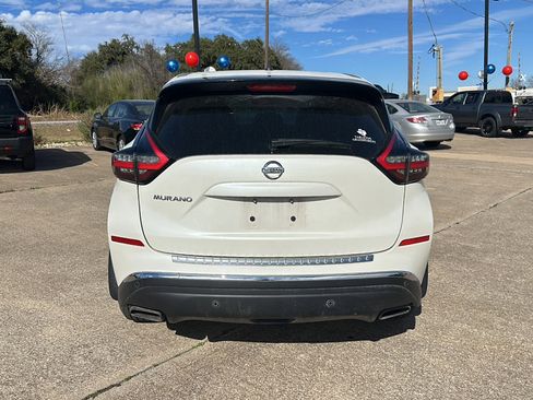 Used 2022 Nissan Murano S image 5