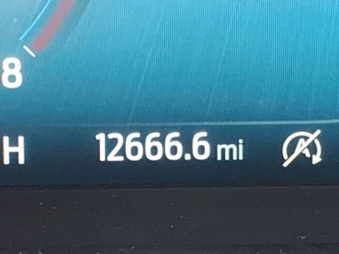 Used 2023 Ford Escape Platinum w/ Premium Technology Package AWD/4WD image 26