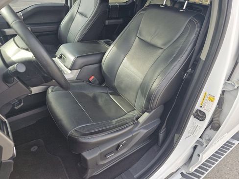 Certified 2019 Ford F250 Lariat w/ Lariat Value Package image 6