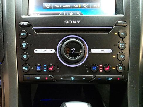 Used 2016 Ford Fusion Titanium AWD/4WD image 34