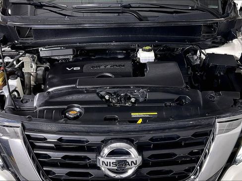 Used 2019 Nissan Pathfinder Platinum image 13