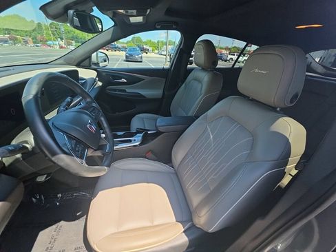 Certified 2024 Buick Envista Avenir FWD image 16