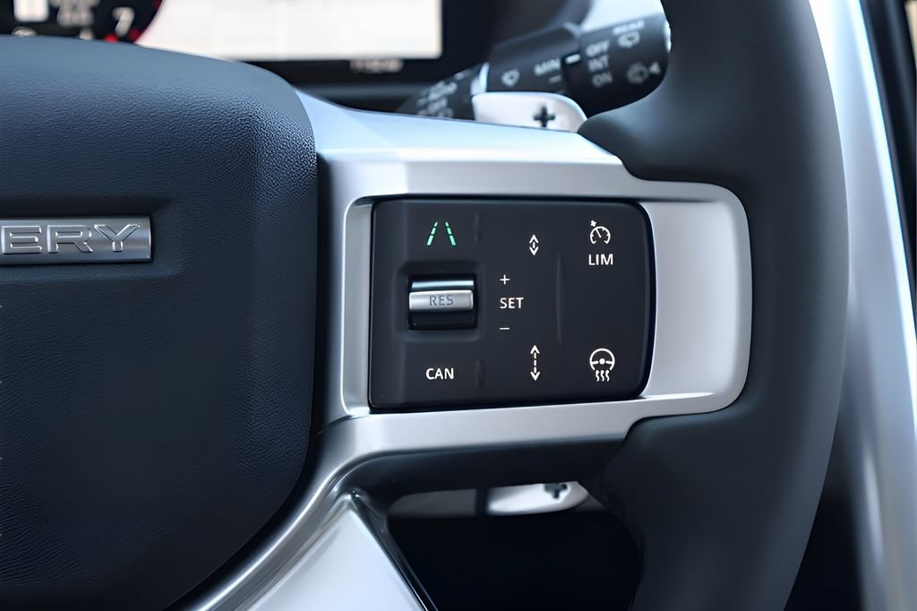 New 2026 Land Rover Discovery S AWD/4WD image 20
