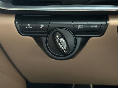 Used 2022 Porsche 911 Turbo S image 32