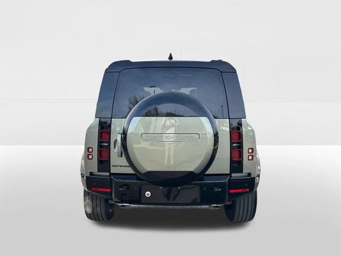 Certified 2025 Land Rover Defender 110 X-Dynamic SE image 3