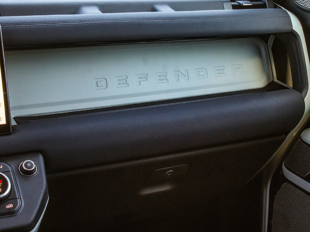 Used 2023 Land Rover Defender 130 S AWD/4WD image 17