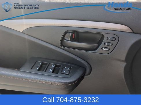 Used 2022 Honda Pilot TrailSport image 27