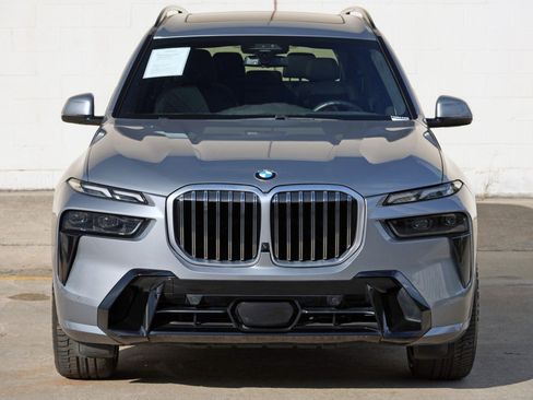 Used 2023 BMW X7 xDrive40i w/ M Sport Package AWD/4WD image 53