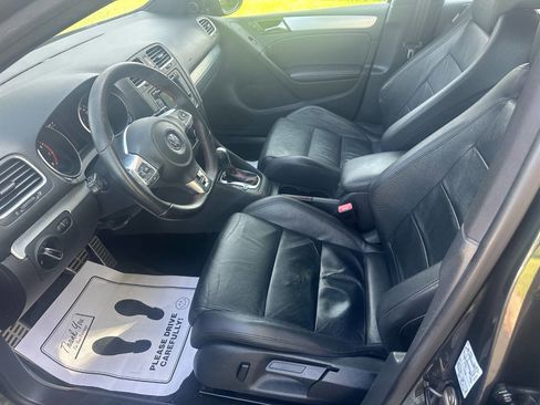Used 2012 Volkswagen GTI Autobahn FWD image 10