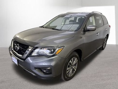 Used 2020 Nissan Pathfinder S AWD/4WD image 25