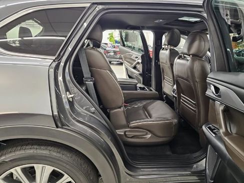 Used 2023 MAZDA CX-9 Signature image 32