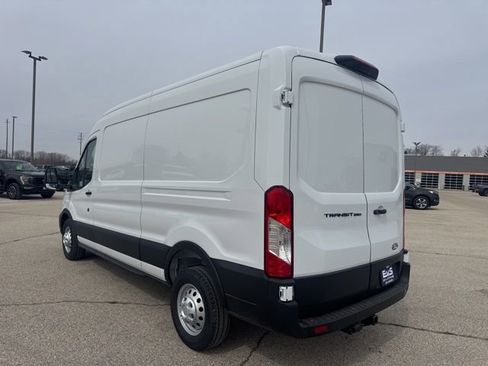 New 2026 Ford Transit 250 148 Medium Roof RWD image 5