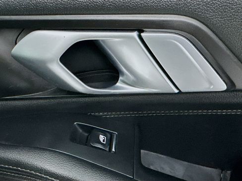 Used 2022 BMW X5 sDrive40i w/ Premium Package image 30