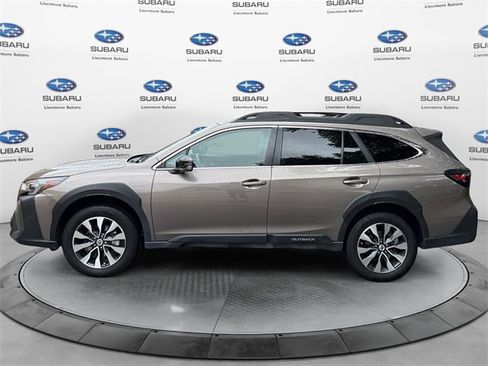 Used 2023 Subaru Outback Limited image 7