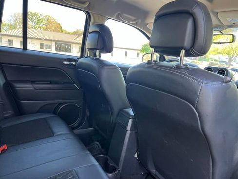 Used 2016 Jeep Compass Sport w/ Power Value Group AWD/4WD image 18