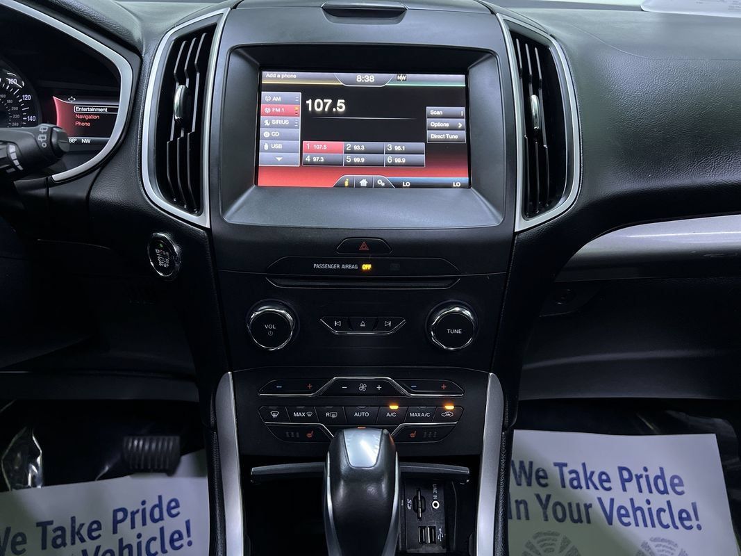 Used 2015 Ford Edge SEL w/ Equipment Group 201A AWD/4WD image 21