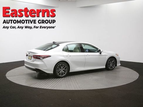 Used 2023 Toyota Camry XLE w/ Navigation Package image 40