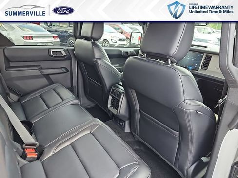 New 2026 Ford Bronco Outer Banks w/ Sasquatch Package AWD/4WD image 13