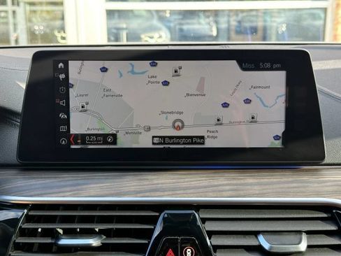 Used 2018 BMW M550i xDrive AWD/4WD image 27