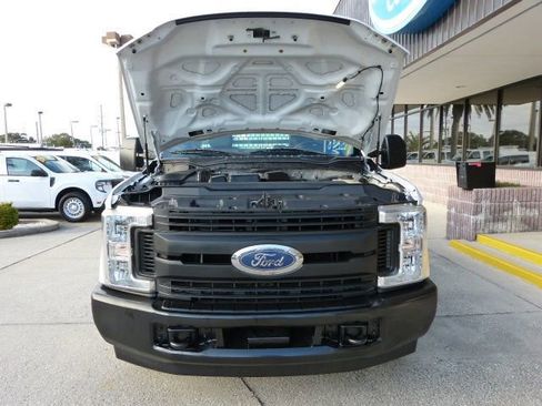 Used 2018 Ford F250 XL image 8