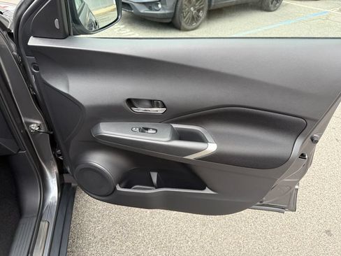 Used 2023 Nissan Kicks SV w/ Exterior Package FWD image 26