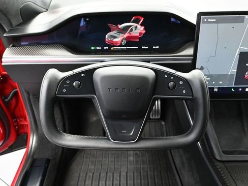 Used 2021 Tesla Model S Plaid image 24