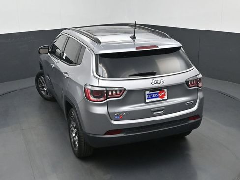 Used 2018 Jeep Compass Latitude w/ Popular Equipment Group image 31