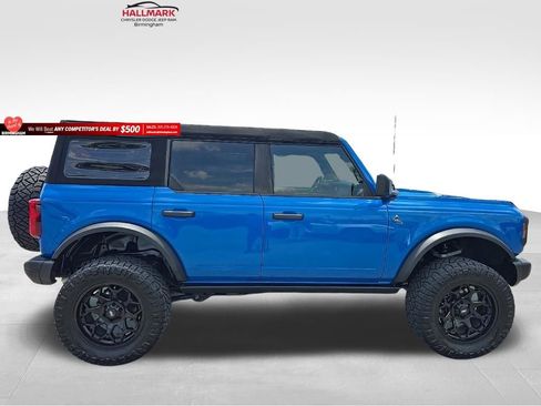 Used 2024 Ford Bronco Black Diamond AWD/4WD image 2