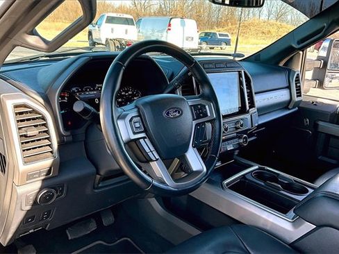 Used 2022 Ford F250 Platinum w/ Tremor Off-Road Package image 18