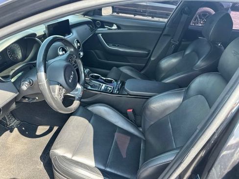 Used 2022 Kia Stinger GT-Line AWD/4WD image 6