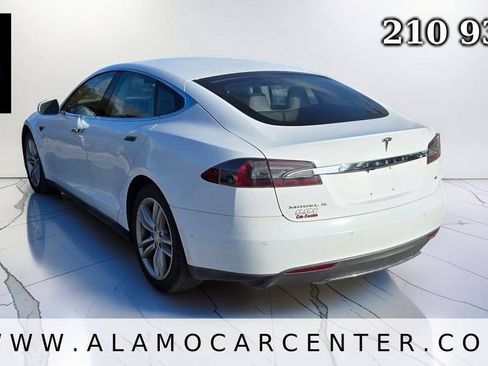 Used 2014 Tesla Model S 85 RWD image 3