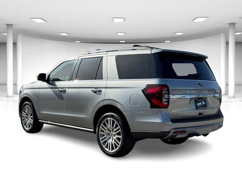 Certified 2024 Ford Expedition Limited AWD/4WD image 3