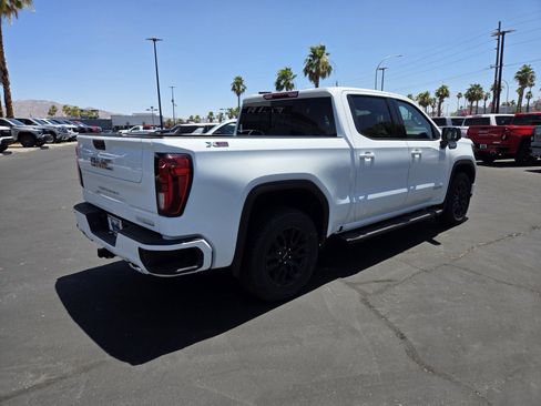 New 2025 GMC Sierra 1500 Elevation w/ Elevation Premium Package image 4