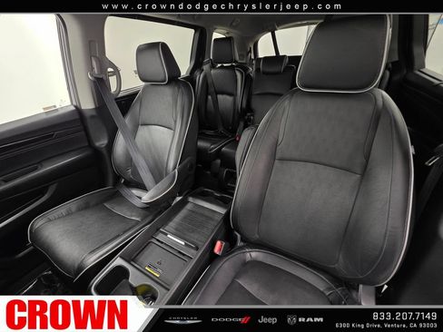 Used 2022 Honda Odyssey Elite image 22