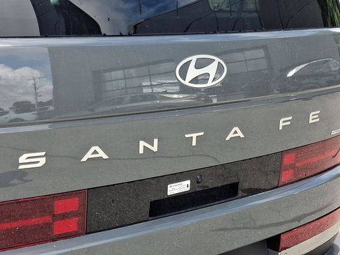 Used 2026 Hyundai Santa Fe Limited AWD/4WD image 30