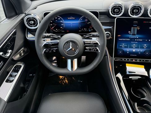 New 2026 Mercedes-Benz GLC 350e GLC 350e image 14