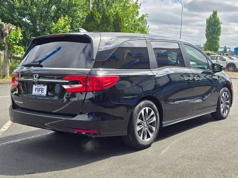 Used 2024 Honda Odyssey EX-L image 5