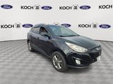 Used 2014 Hyundai Tucson SE image 2