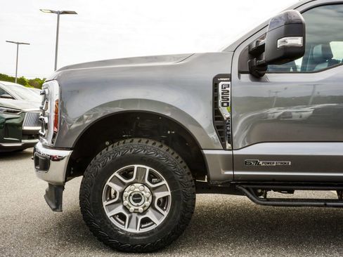 Used 2024 Ford F250 Lariat AWD/4WD image 10