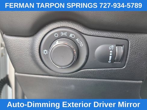 Used 2024 Dodge Durango GT RWD image 27