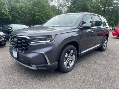 Used 2025 Honda Pilot EX-L