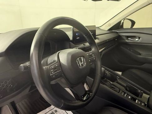 Used 2024 Honda Accord EX-L image 11