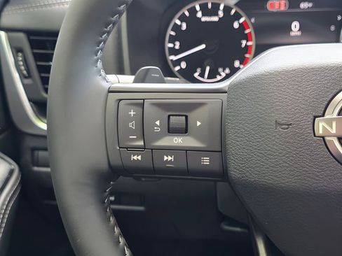 New 2026 Nissan Rogue SV w/ Cold Weather Package FWD image 19
