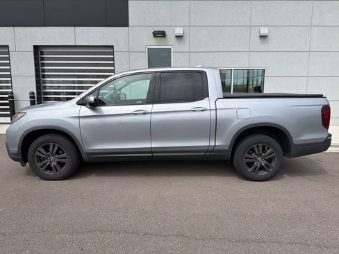 Used 2019 Honda Ridgeline Sport image 3
