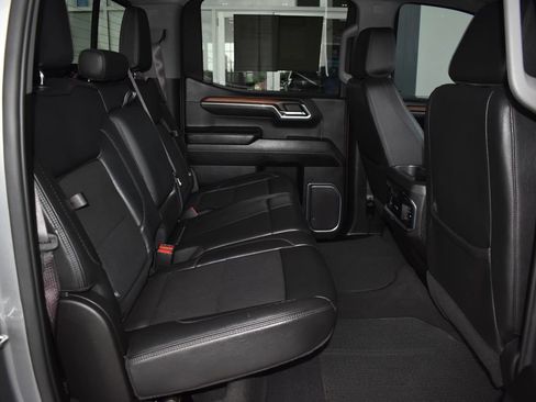 Used 2024 GMC Sierra 1500 Denali AWD/4WD image 16