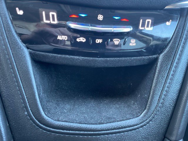 Used 2018 Cadillac XT5 Luxury w/ Driver Awareness Package AWD/4WD image 41